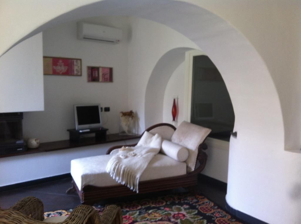 Hotel Pensione Moderna Бонассола Номер фото