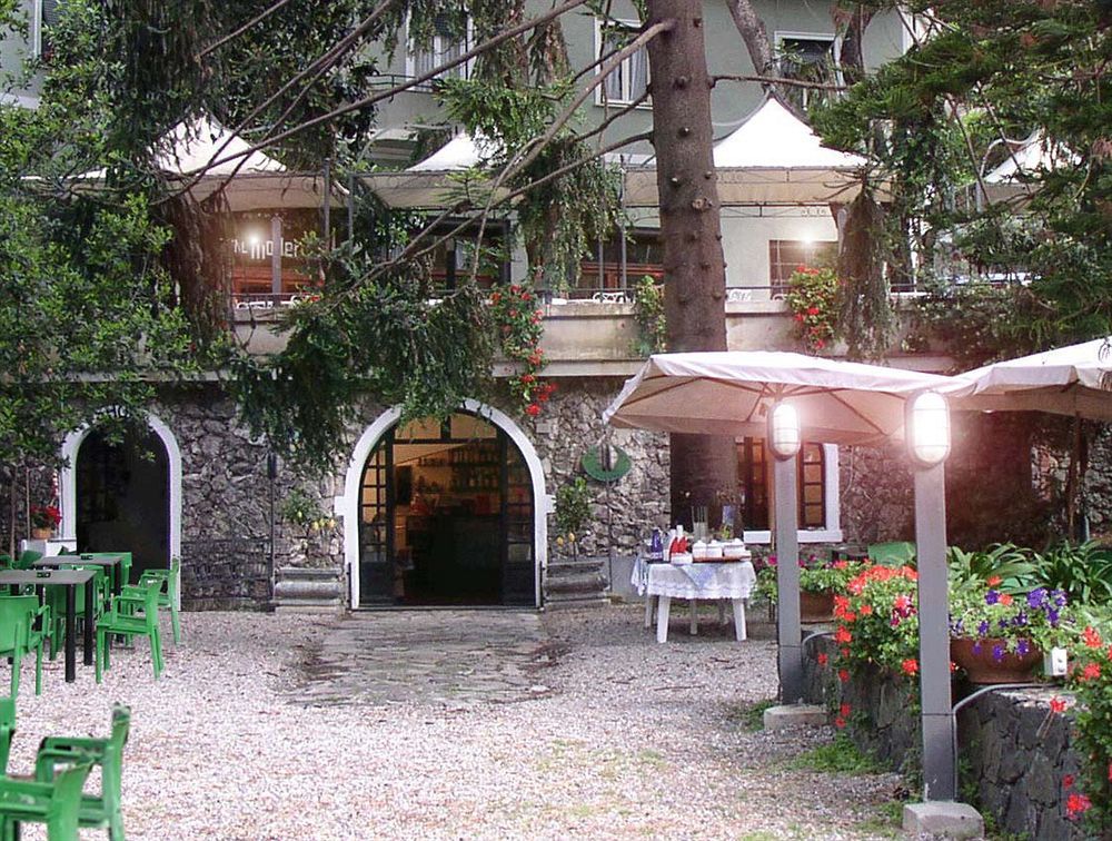 Hotel Pensione Moderna Бонассола Екстер'єр фото